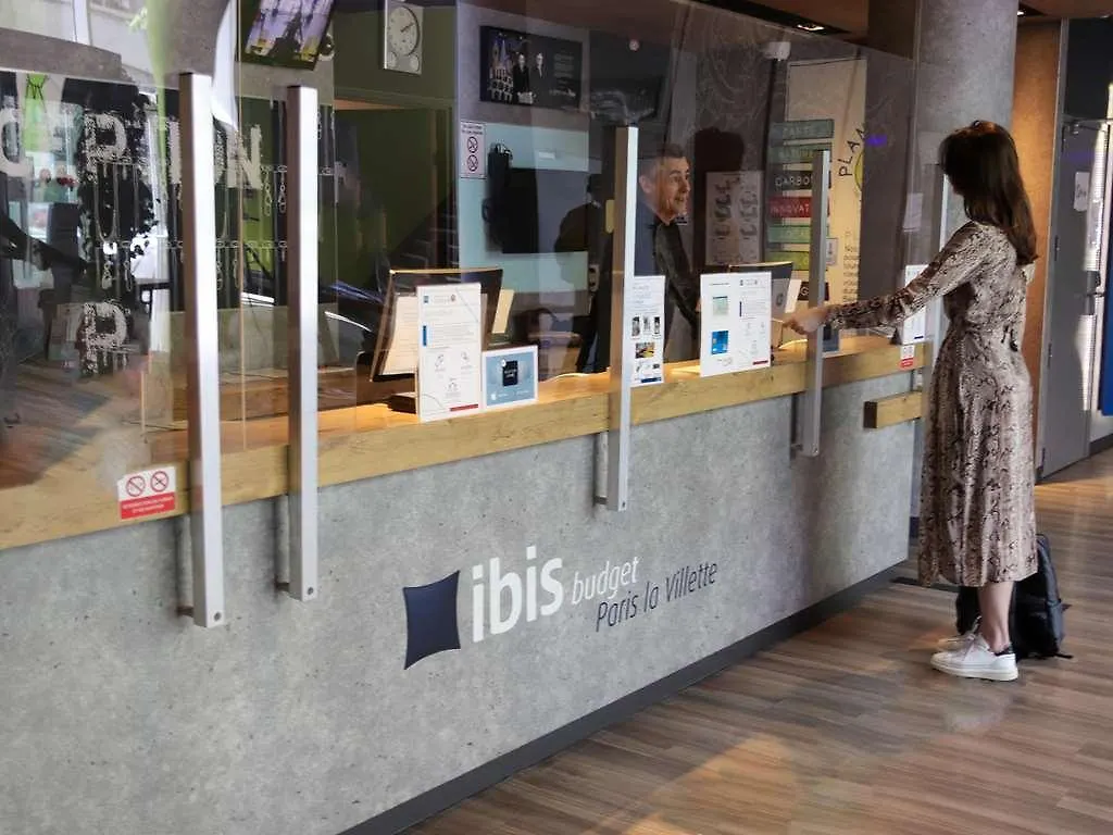 Ibis Budget La 19eme 2* פריז