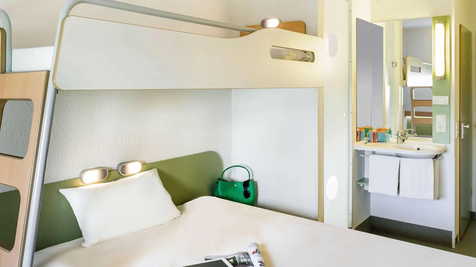 Ibis Budget La 19eme פריז